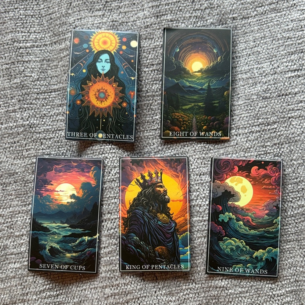 Colorful Tarot Card Set - Picture 2 of 3